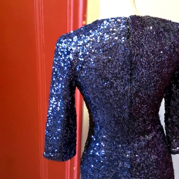 EZPRESS V-neck Sequin Dress Size 2 - Picture 6 of 12